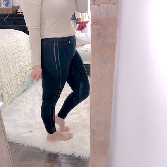 Michael Kors black pants size medium - Picture 2 of 8